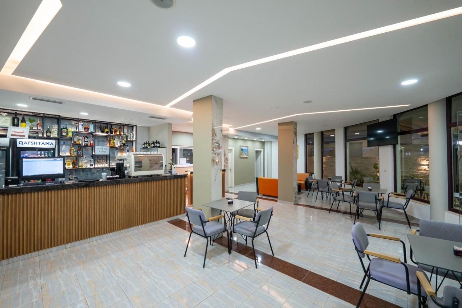 Hotel Kroi Ksamil Bagian luar foto